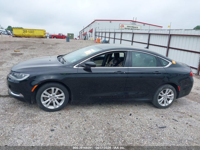 Chrysler 200 Limited 2015 1C3CCCAB7FN655407 Image 17