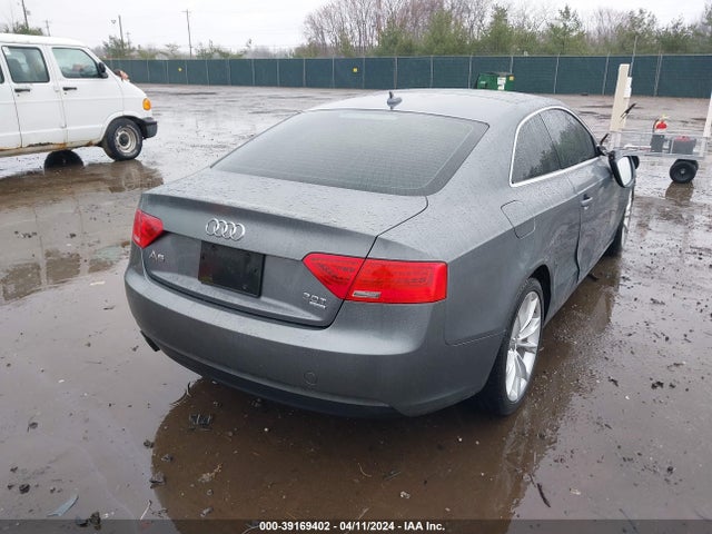 Продажа на аукционе авто 2013 Audi A5 2.0t Premium, vin: WAULFAFR9DA062470, номер лота: 39169402