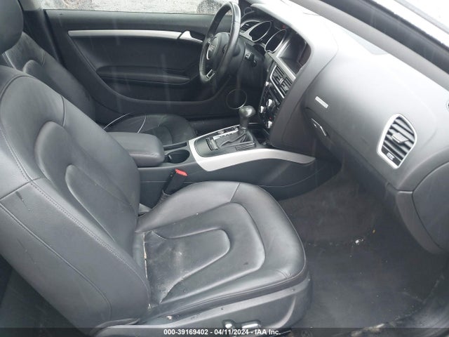 Продажа на аукционе авто 2013 Audi A5 2.0t Premium, vin: WAULFAFR9DA062470, номер лота: 39169402