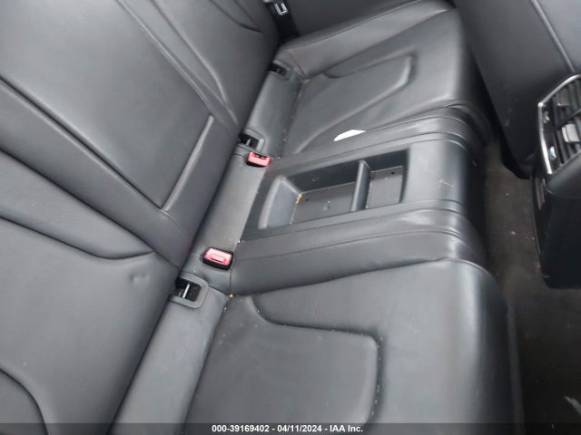 Продажа на аукционе авто 2013 Audi A5 2.0t Premium, vin: WAULFAFR9DA062470, номер лота: 39169402