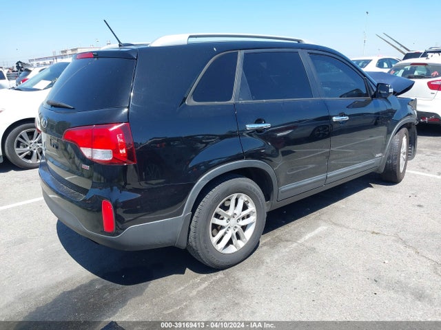 KIA SORENTO LX 2014 5XYKTCA61EG479471 Image 4