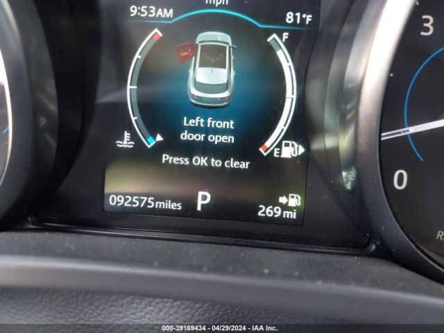 SADCJ2FX7JA350994 Jaguar F-pace 25t Premium