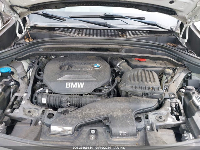 BMW X1 Xdrive28i 2016 WBXHT3C36GP881924 Image 10