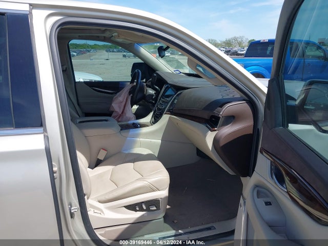 1GYS4JKJ3GR335052 Cadillac Escalade Esv Premium Collection