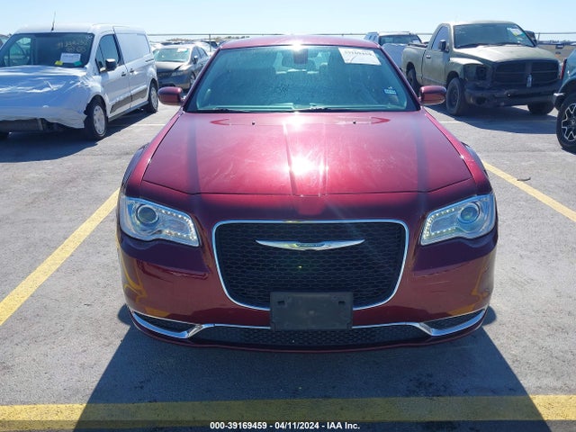 2C3CCAAG8HH552959 Chrysler 300 Limited