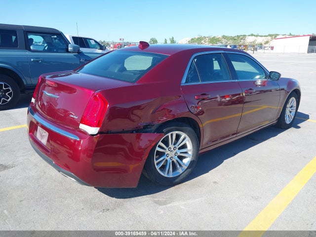 2C3CCAAG8HH552959 Chrysler 300 Limited