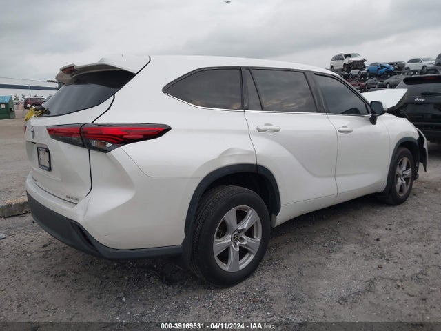 Toyota Highlander Le 2020 5TDBZRBH3LS002199 Image 4