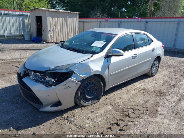 Toyota COROLLA LE 2019 5YFBURHE5KP920829 Image 2