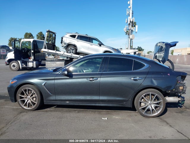 Genesis G70 3.3t Design 2019 KMTG34LE8KU019994 Image 15