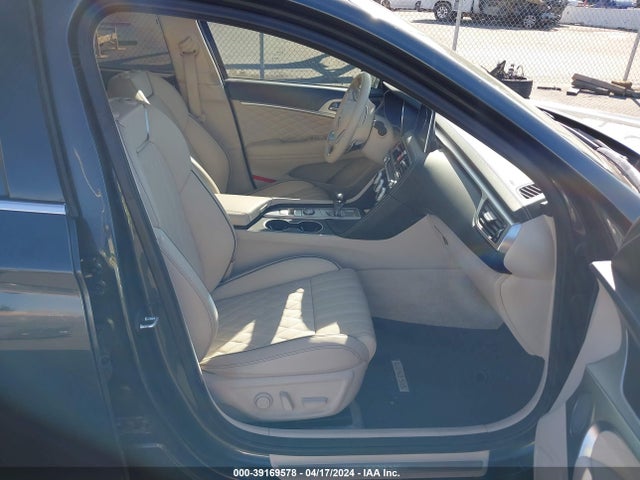 Genesis G70 3.3t Design 2019 KMTG34LE8KU019994 Image 5