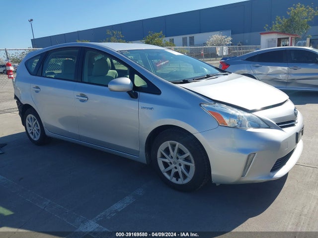 Toyota Prius V Three 2014 JTDZN3EU3E3355174 Image 1