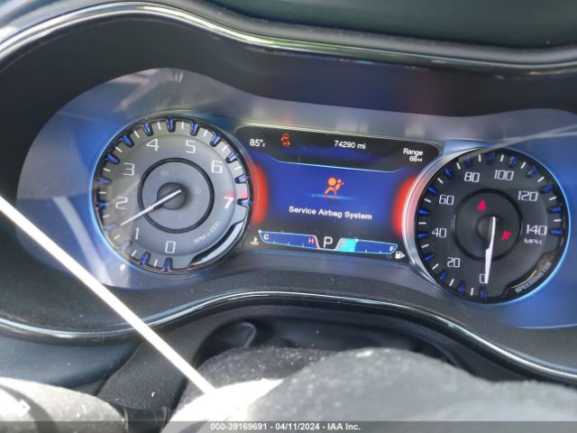 1C3CCCBG4FN663474 Chrysler 200 S