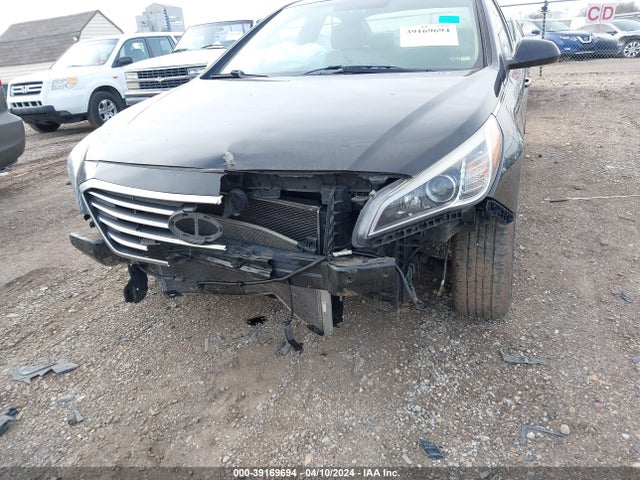 Hyundai SONATA SE 2015 5NPE24AF7FH233850 Image 12