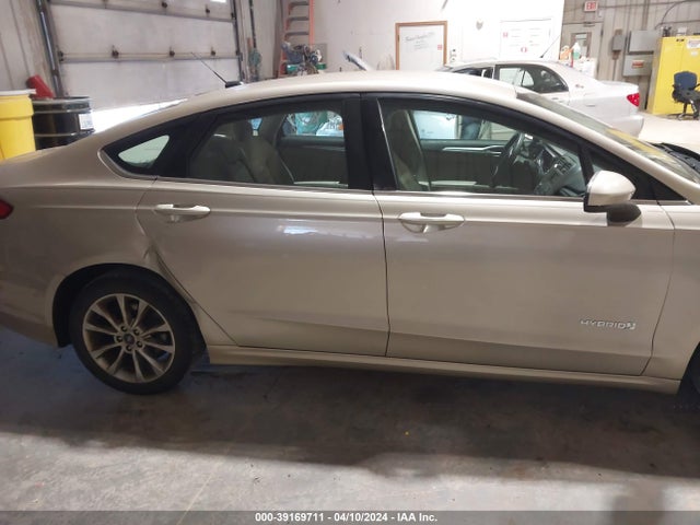 Ford Fusion Hybrid Se 2017 3FA6P0LU2HR237045 Image 13