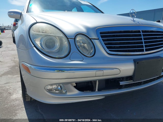 2004 Mercedes-benz E 320 მანქანა იყიდება აუქციონზე, vin: WDBUF65J44A500553, აუქციონის ნომერი: 39169781