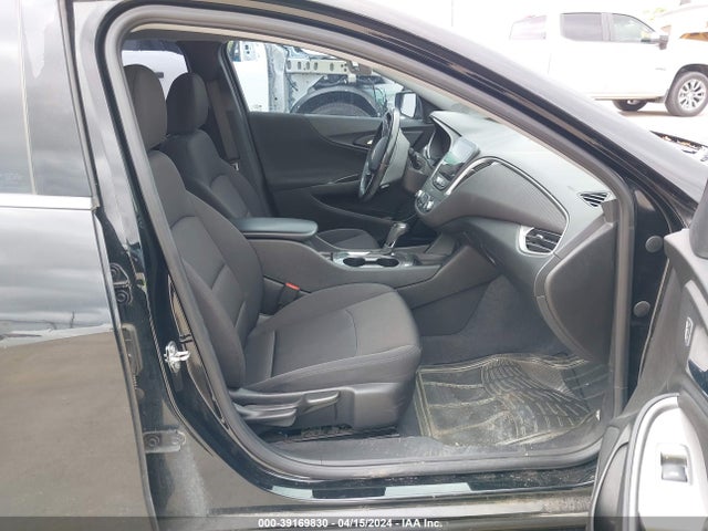 Chevrolet MALIBU RS 2019 1G1ZG5ST8KF191599 Image 5