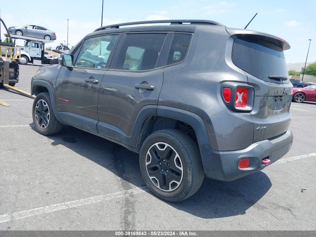 ZACCJBCT7GPD02563 Jeep Renegade Trailhawk