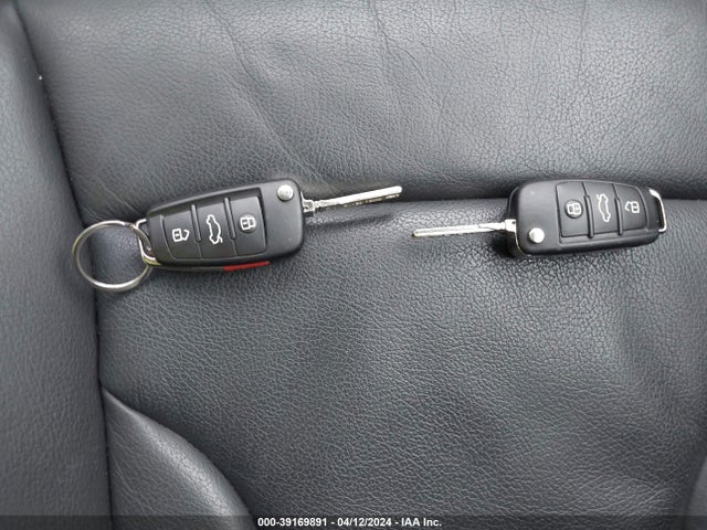WA1JCCFS6HR006439 Audi Q3 2.0t Premium