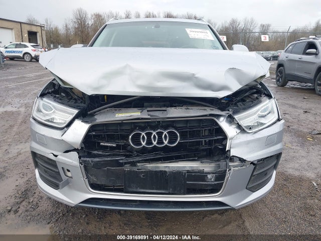 WA1JCCFS6HR006439 Audi Q3 2.0t Premium