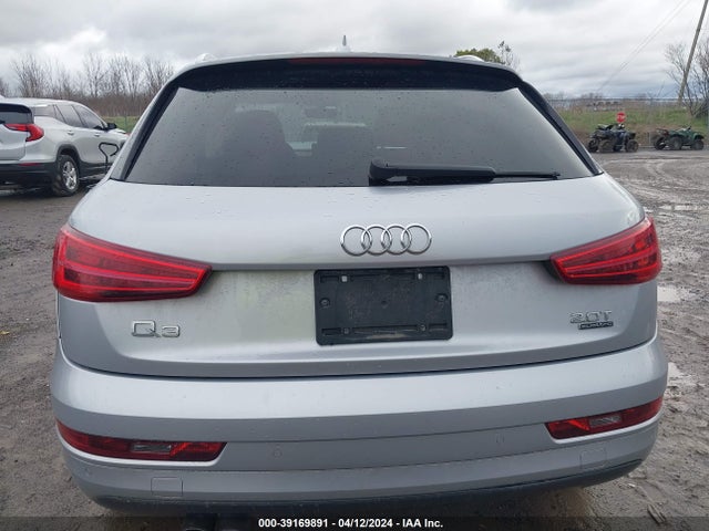 WA1JCCFS6HR006439 Audi Q3 2.0t Premium