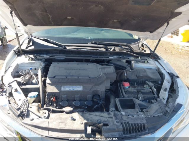 1HGCR3F98HA030607 Honda Accord Touring V6
