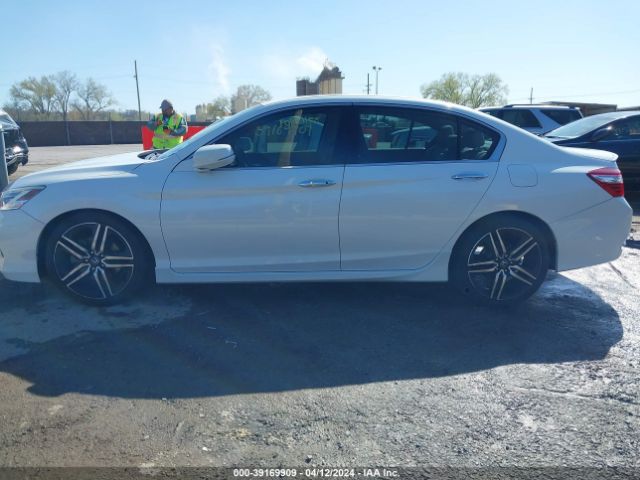 1HGCR3F98HA030607 Honda Accord Touring V6