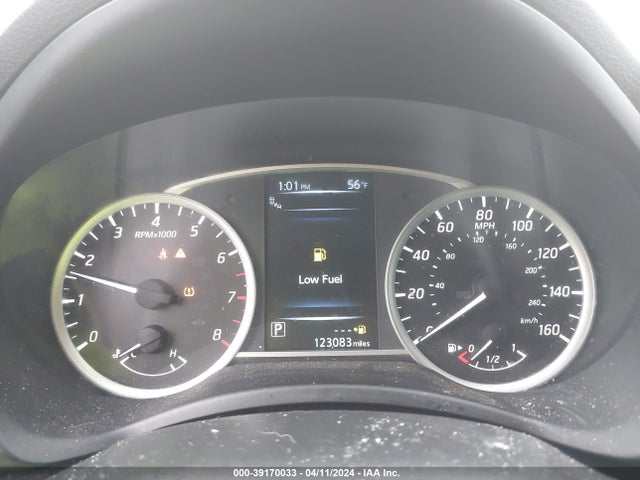 Nissan SENTRA SV 2017 3N1AB7AP8HY250609 Image 7