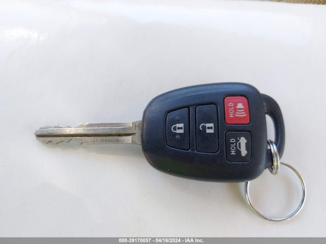 Toyota CAMRY LE 2015 4T4BF1FK8FR472259 Image 11