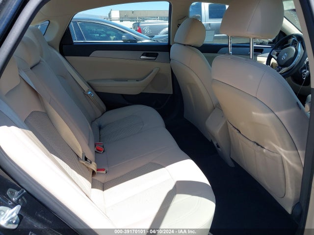 Hyundai SONATA SE 2019 5NPE24AFXKH756287 Image 8