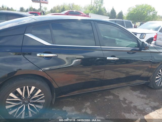 1N4BL4DW0PN333727 Nissan Altima Sv Intelligent Awd