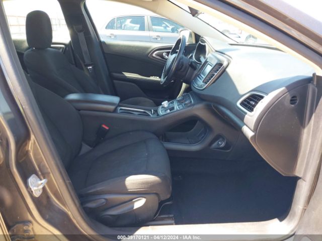 1C3CCCAB7GN160111 Chrysler 200 Limited