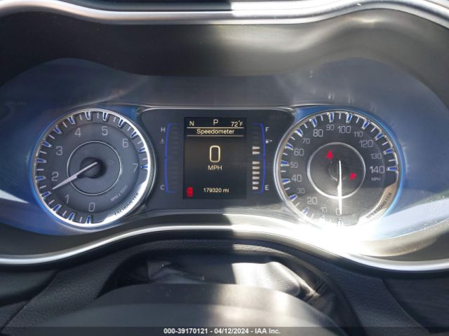 1C3CCCAB7GN160111 Chrysler 200 Limited