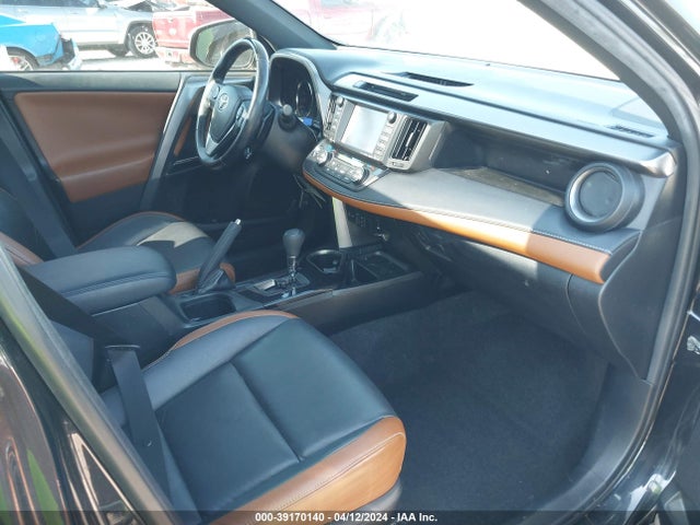 Toyota RAV4 SE 2016 JTMJFREV6GD186044 Image 5