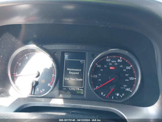 Toyota RAV4 SE 2016 JTMJFREV6GD186044 Image 7