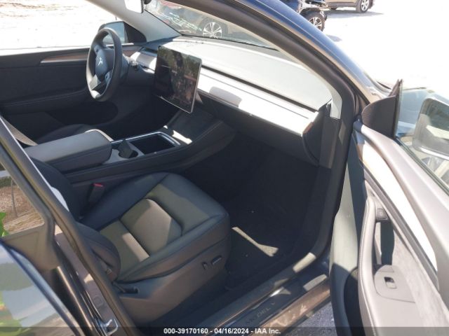 7SAYGDEE2PA149869 Tesla Model Y Awd/long Range Dual Motor All-wheel Drive