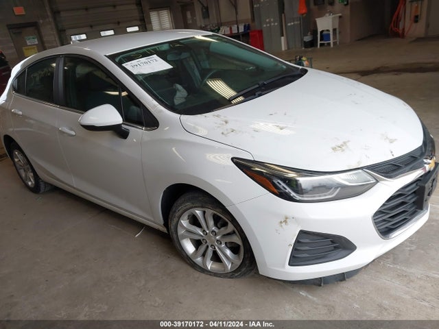 Chevrolet CRUZE LT 2019 3G1BE6SMXKS628083 zdjęcie główne