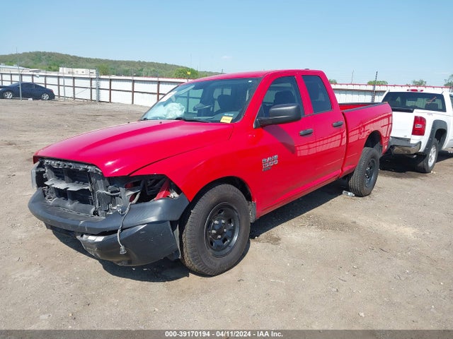 1C6RR6FG2LS144654 RAM 1500 Classic Tradesman Quad Cab 4x2 6'4 Box