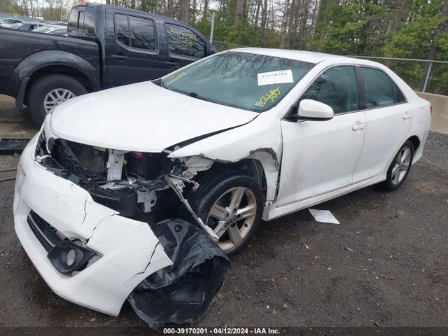 Toyota CAMRY SE 2014 4T1BF1FK8EU805214 Image 2
