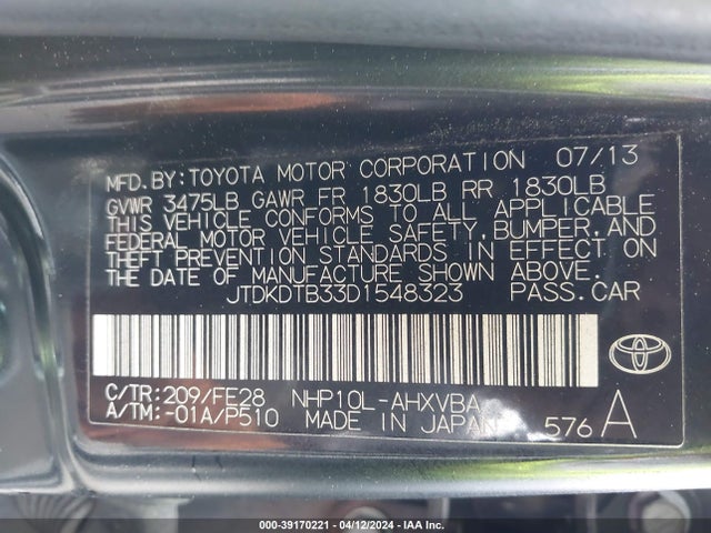 39170221 :رقم المزاد ، JTDKDTB33D1548323 vin ، 2013 Toyota Prius C One مزاد بيع