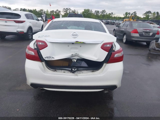 Nissan Altima 2.5 S 2018 1N4AL3APXJC126512 Image 16