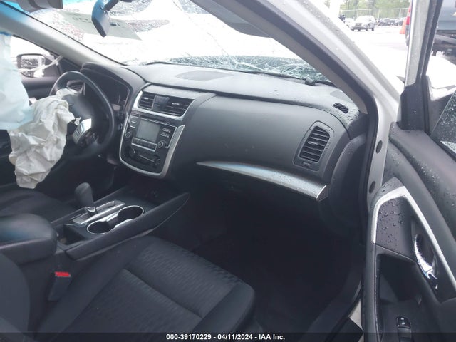 Nissan Altima 2.5 S 2018 1N4AL3APXJC126512 Image 5