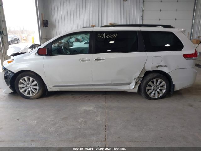 5TDDK3DC1ES083038 Toyota Sienna Limited 7 Passenger