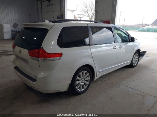 5TDDK3DC1ES083038 Toyota Sienna Limited 7 Passenger