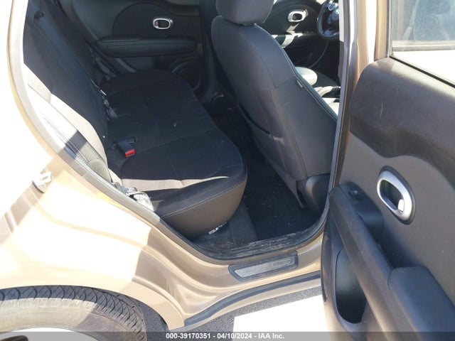 KIA Soul 2014 KNDJN2A29E7062187 Image 8