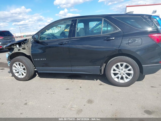 Chevrolet EQUINOX LS 2018 2GNAXREV8J6216784 Image 15