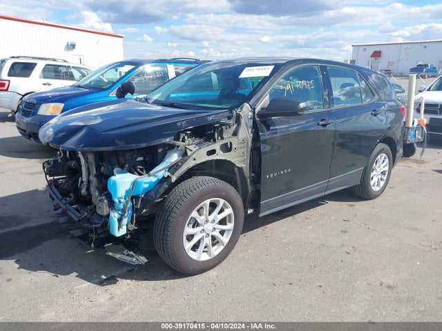 Chevrolet EQUINOX LS 2018 2GNAXREV8J6216784 Image 2