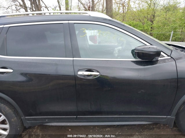 Nissan ROGUE SV 2018 JN8AT2MV1JW313042 Image 13
