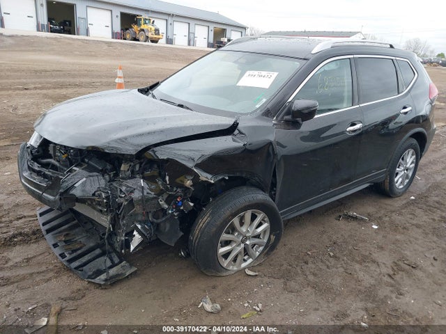 Nissan ROGUE SV 2018 JN8AT2MV1JW313042 Image 2