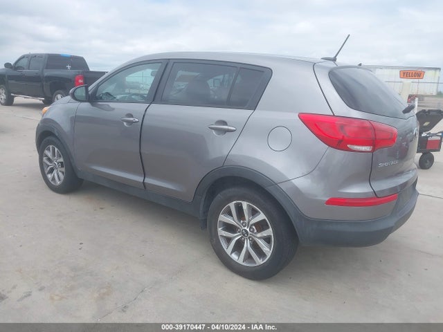 KIA Sportage Lx 2016 KNDPBCAC3G7877439 Image 3