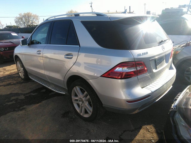 Mercedes-Benz Ml 250 Bluetec 4matic 2015 4JGDA0EB0FA489376 Image 3